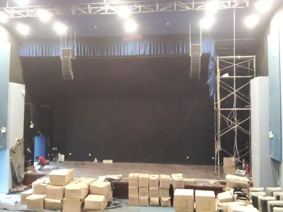 Stage Curtains for a New Auditorium Building — stage curtain project photograph 3