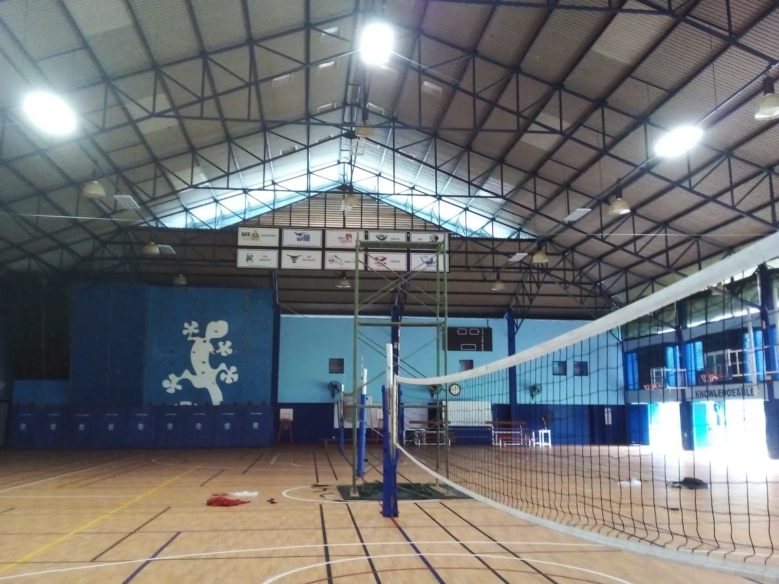 The Overseas School of Colombo — stage curtain project photograph 4