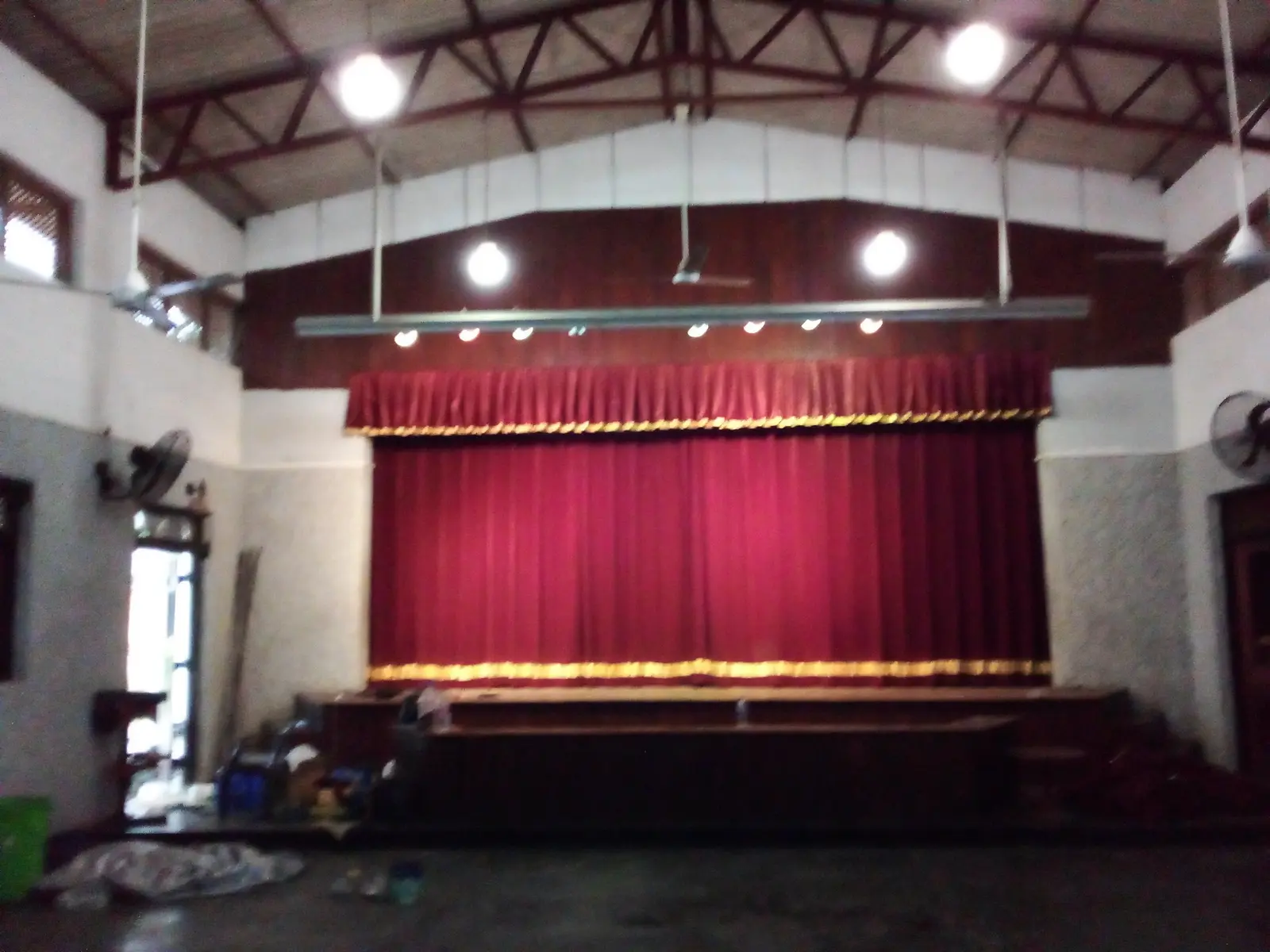 Sudampaya Town Hall, Anamaduwa Pradeshiya Sabha — stage curtain project photograph 3